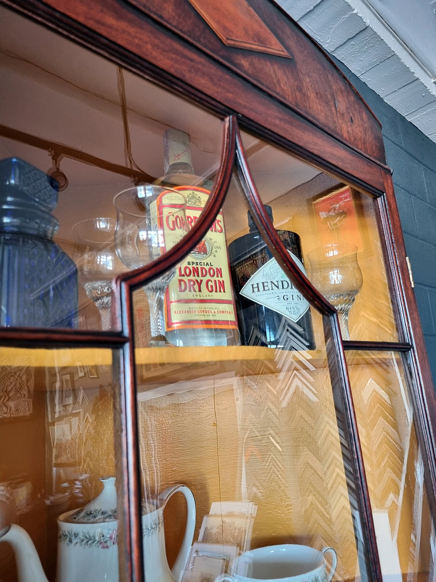 George IV Mahogany Corner Display Cabinet 19th Century