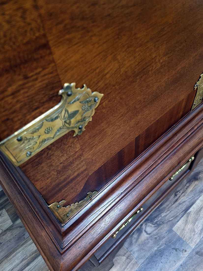 Antique Chest of Drawers Rosewood Mules/Dowry/Coffer Trunk Housekeeper's Cabinet