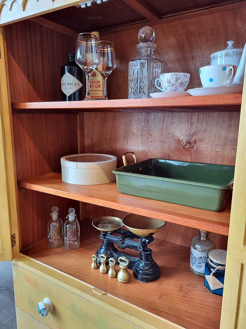 Vintage Yellow Housekeepers Cupboard Pantry Kitchen Dresser - LRBinteriors