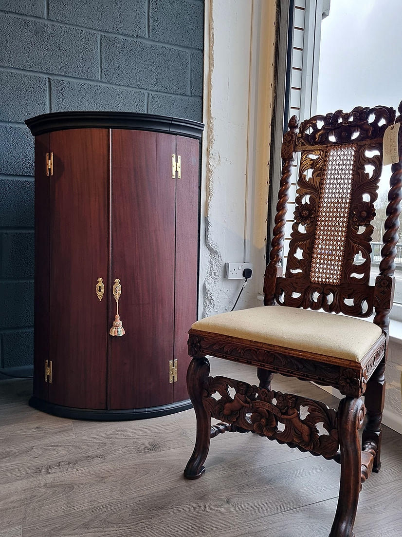 George III Corner Bow Fronted Wall Cupboard - LRBinteriors