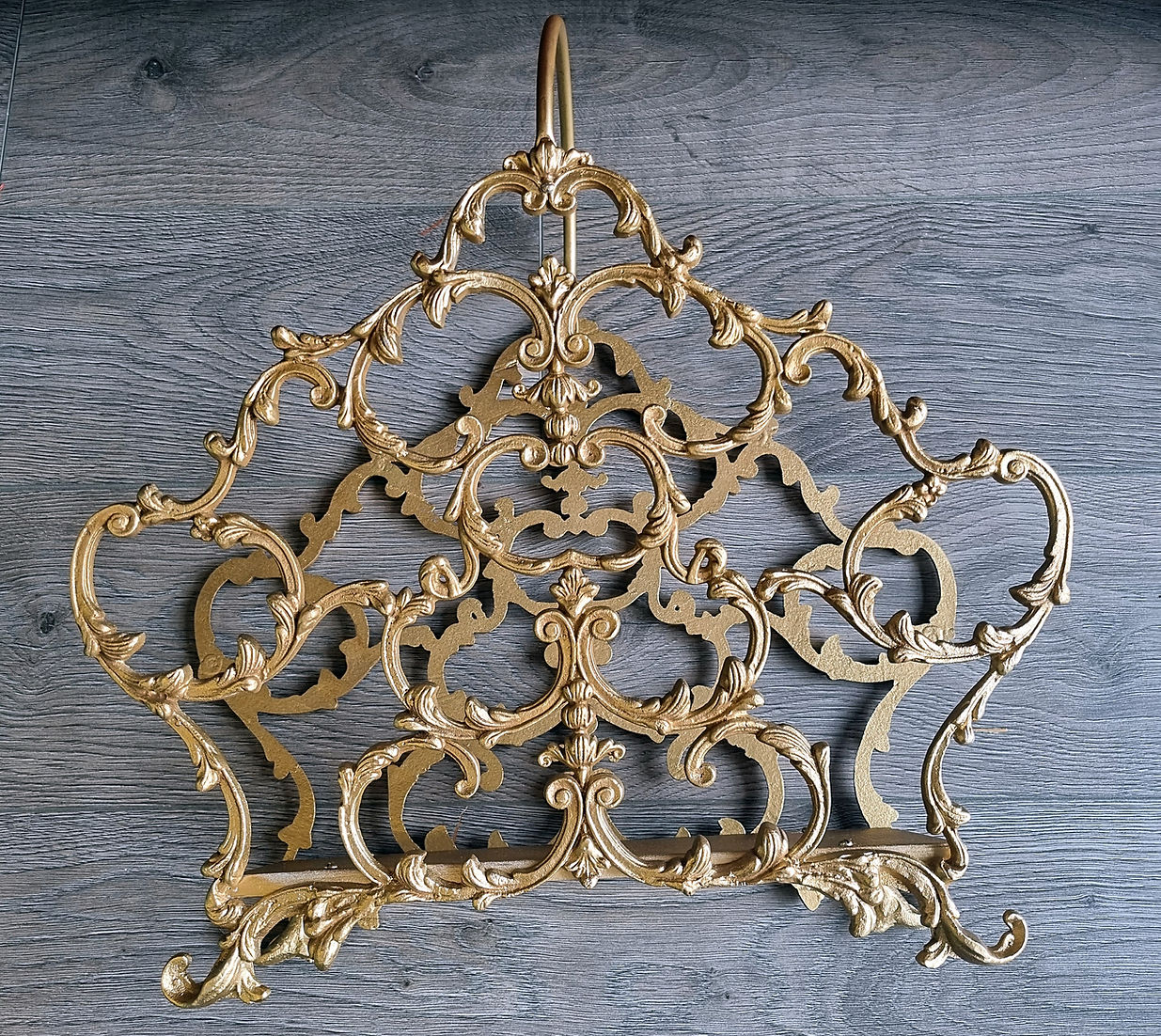 Vintage Rococo Magazine Rack Guilt Gold French - LRBinteriors