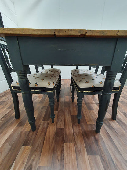 Victorian Dining Table and Four Chairs Set - LRBinteriors